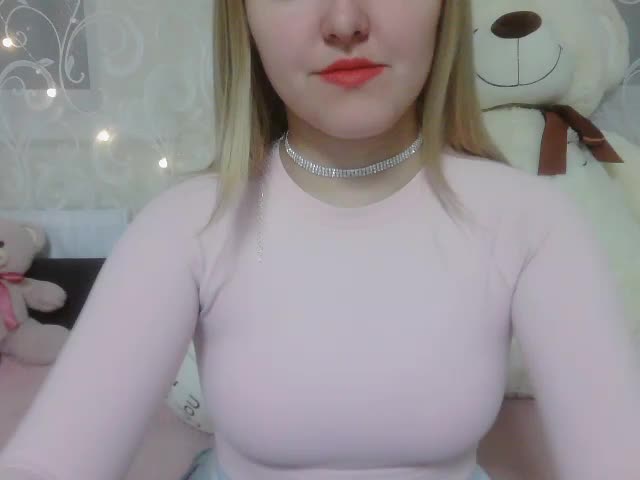 -Sweet-smile- Adult Chat August 17, 2025