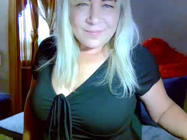 Savan35na Adult Chat August 17, 2025