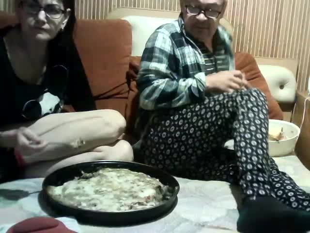 coupleofcoolx Adult Chat August 17, 2025