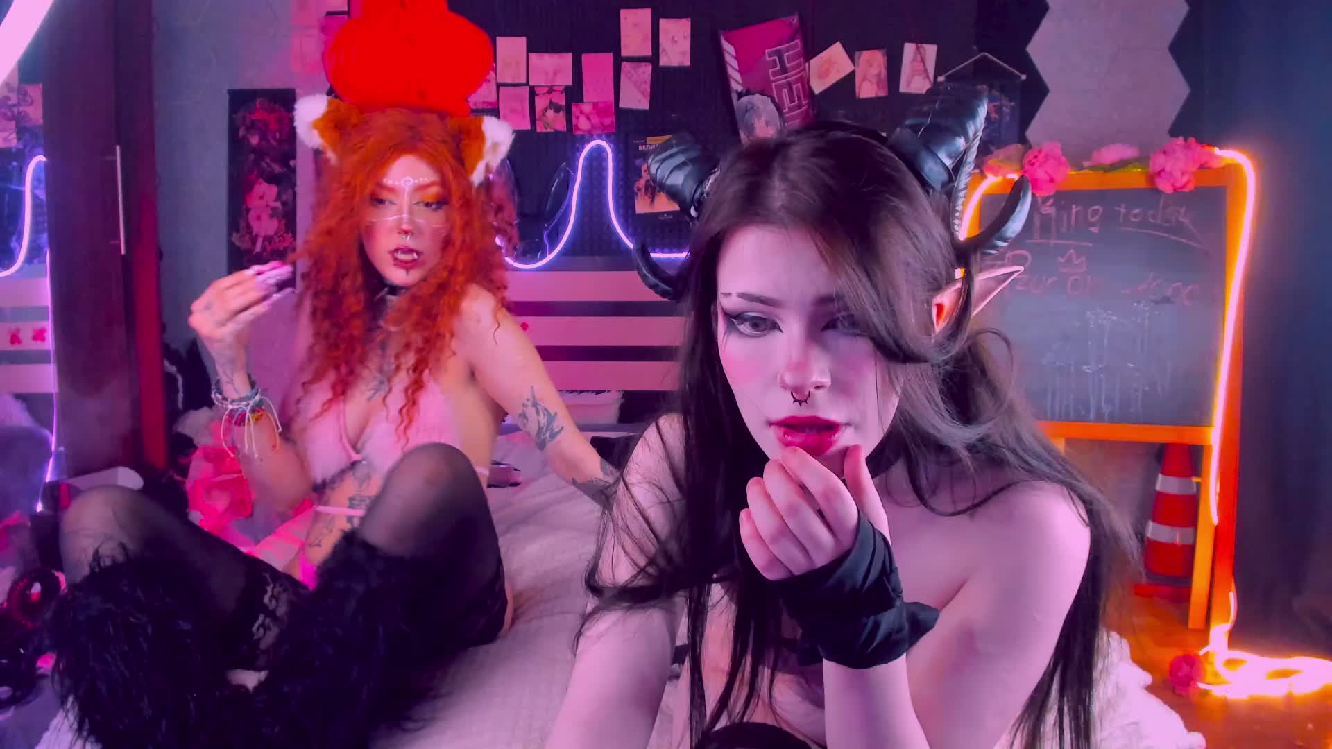 HornyHub Adult Chat August 17, 2025