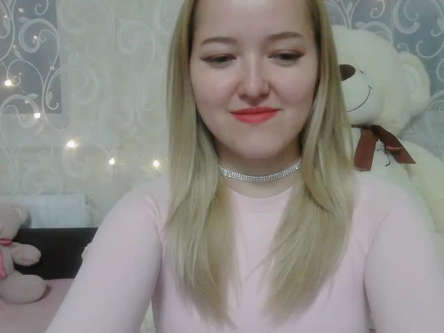 -Sweet-smile- Adult Chat August 17, 2025