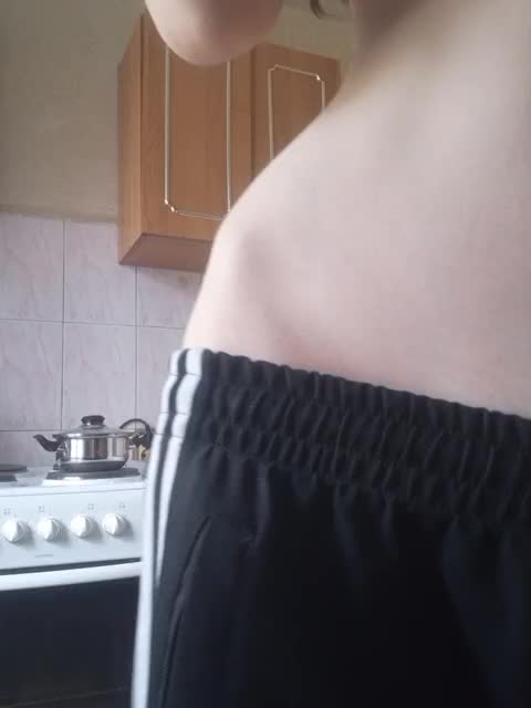 Kissa-is-klassa-a Adult Chat August 17, 2025