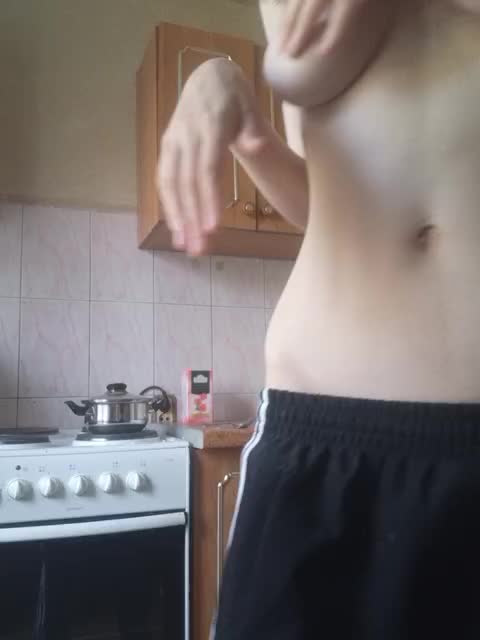 Kissa-is-klassa-a Adult Chat August 17, 2025