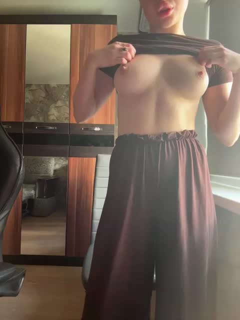 WhiteFox777 Adult Chat August 17, 2025