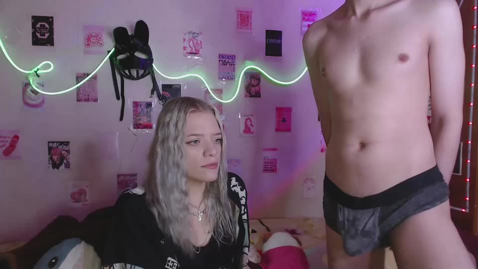 your_horny_friends Adult Chat August 17, 2025