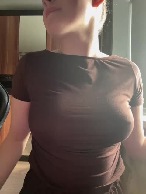 WhiteFox777 Adult Chat August 17, 2025