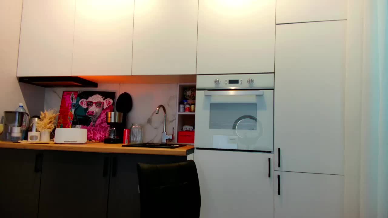 BlackAngel_ Adult Chat August 17, 2025