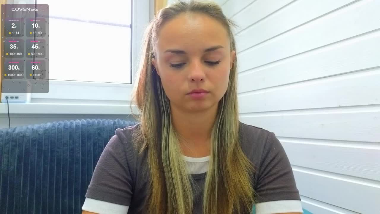 misss-vikki Adult Chat August 17, 2025