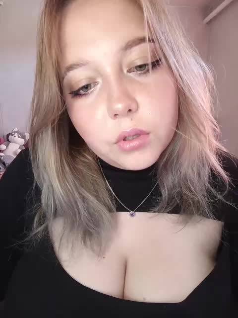 Vaverina Adult Chat August 17, 2025