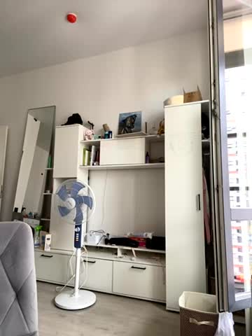 girlsz_ Adult Chat August 17, 2025