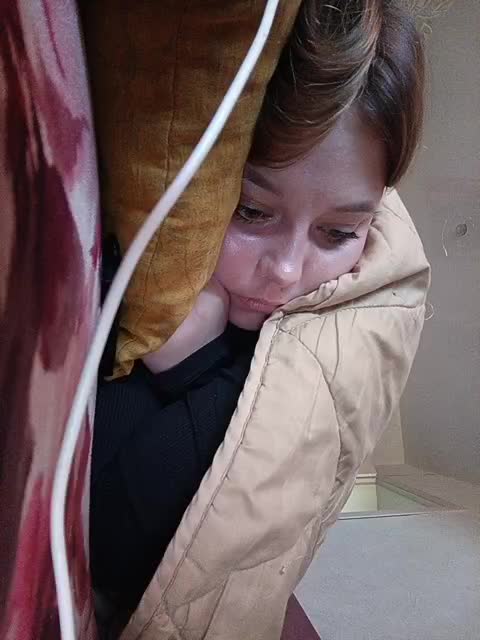 Vaverina Adult Chat August 17, 2025