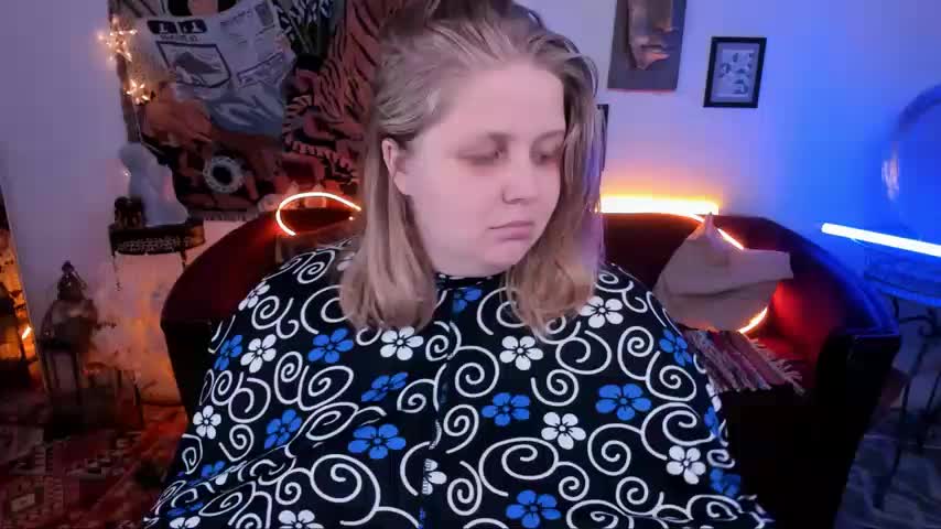 SladaDell Adult Chat August 17, 2025