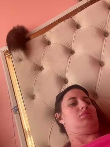 Flossy_Vettie Adult Chat August 17, 2025