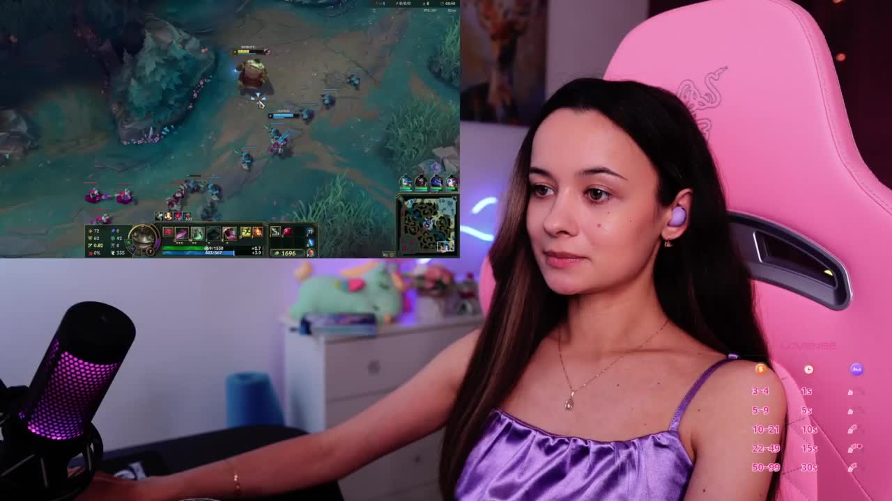 JuicyAngel Adult Chat August 17, 2025