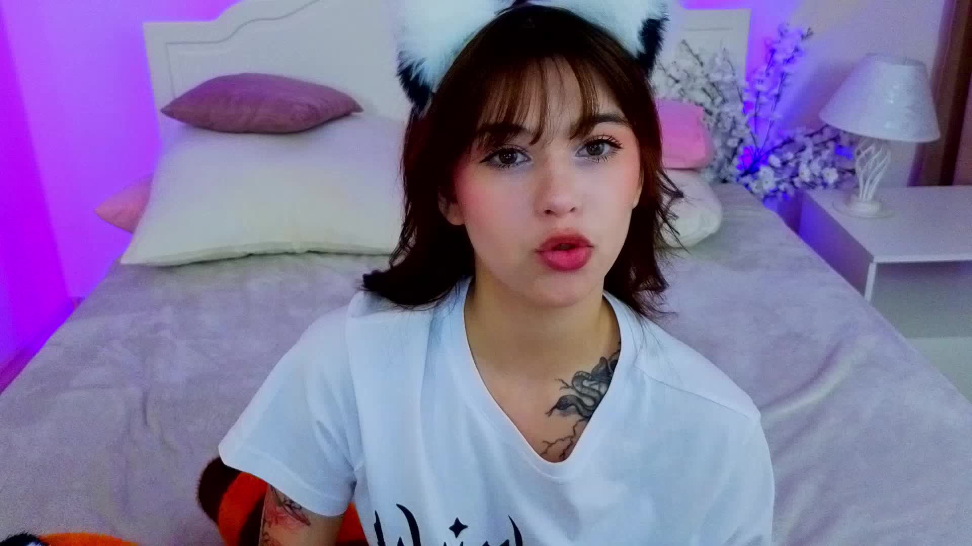 CoralineJones Adult Chat August 18, 2025