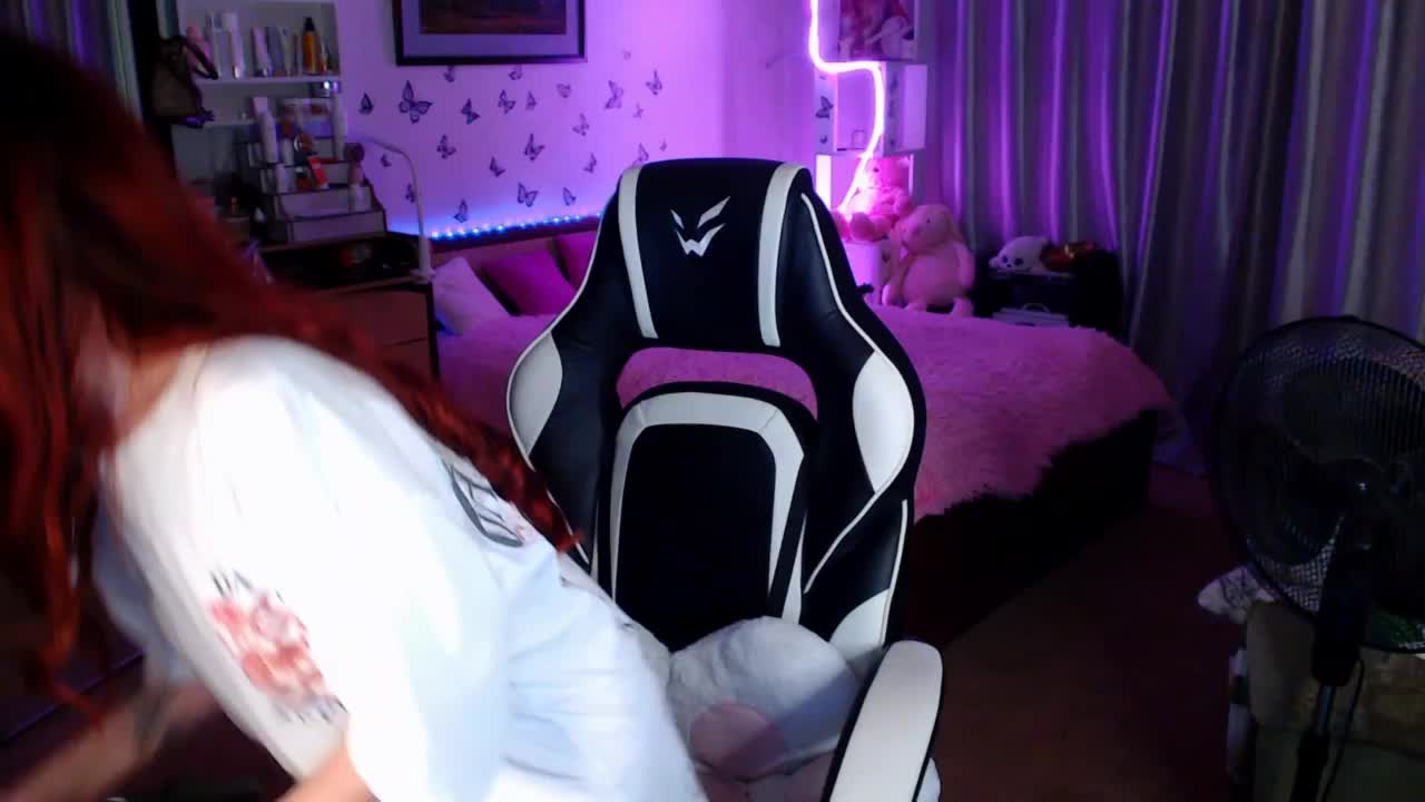 miss-alice- Adult Chat August 17, 2025