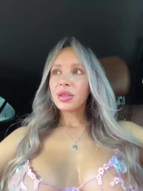 CandyViki Adult Chat August 18, 2025