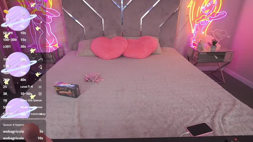 LilElfie Adult Chat August 18, 2025