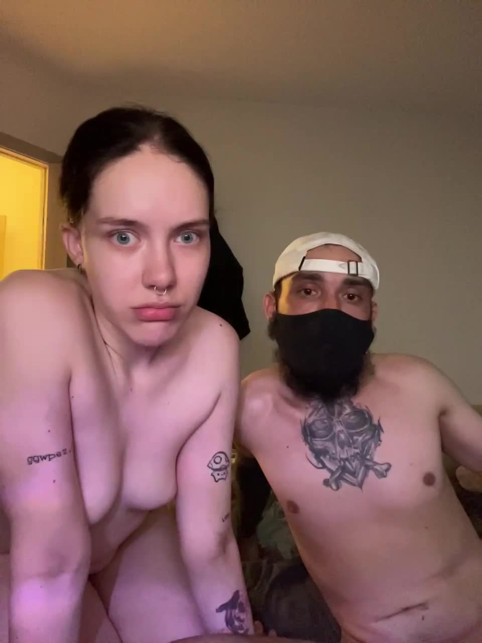 muzhzhena911 Adult Chat August 18, 2025