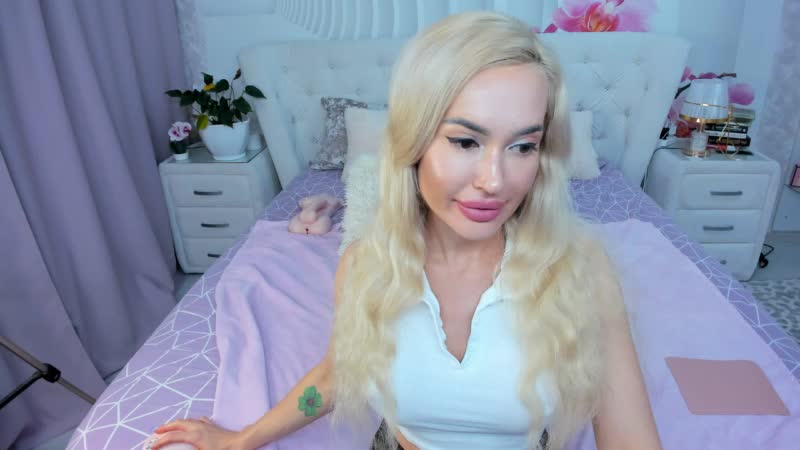 HottieSweetBritney Adult Chat August 18, 2025