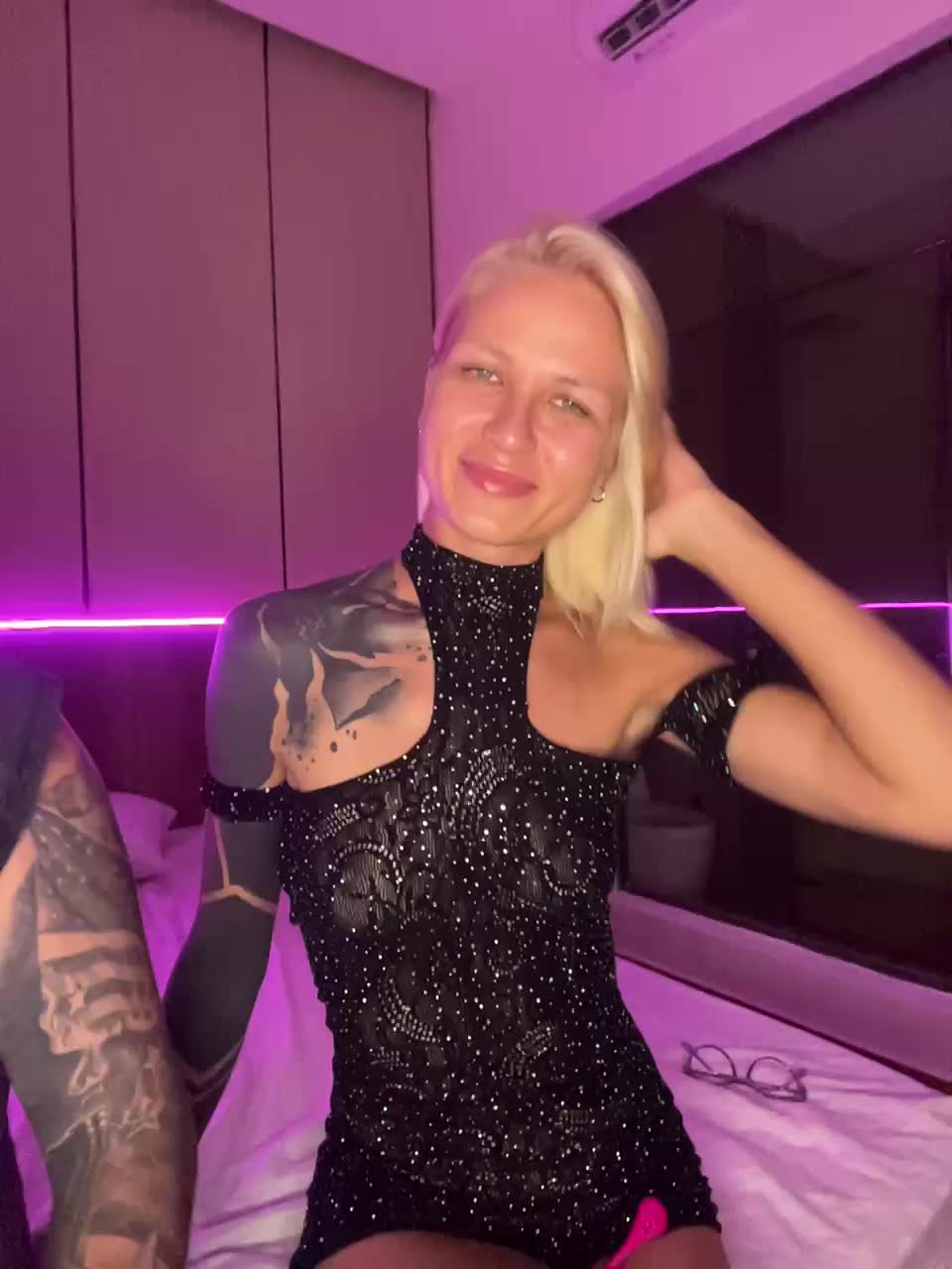 Twins666 Adult Chat August 18, 2025