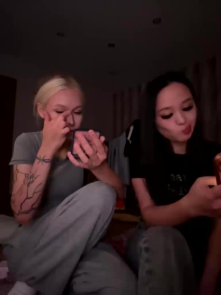 askorbinkiii Adult Chat August 18, 2025