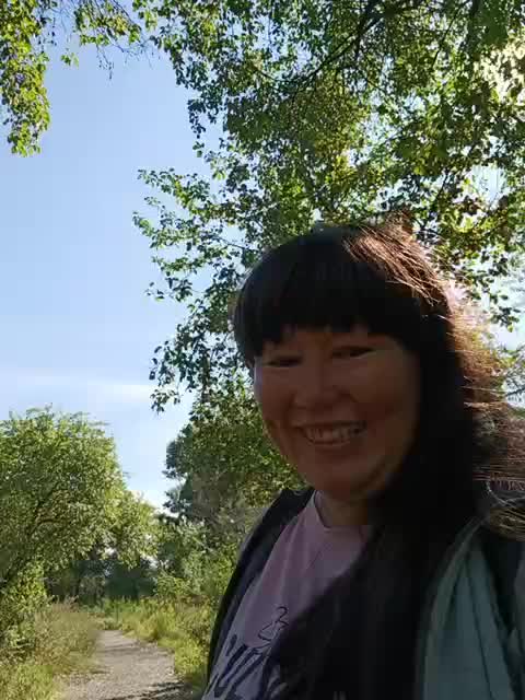 Luu-Lii77 Adult Chat August 18, 2025