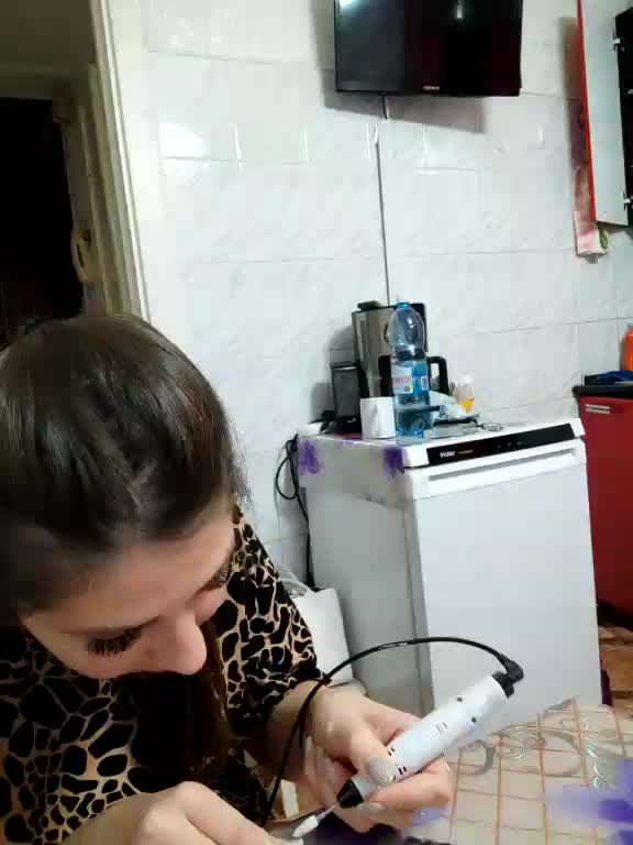 Mary34561 Adult Chat August 18, 2025