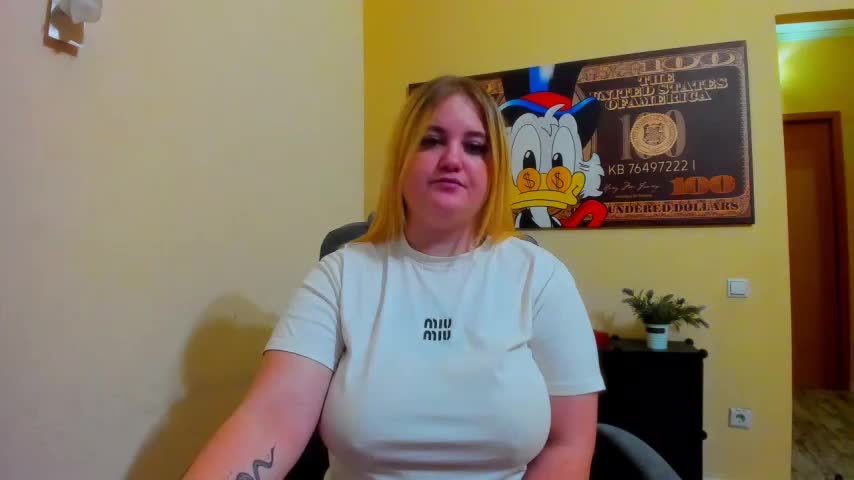 Doliss Adult Chat August 18, 2025