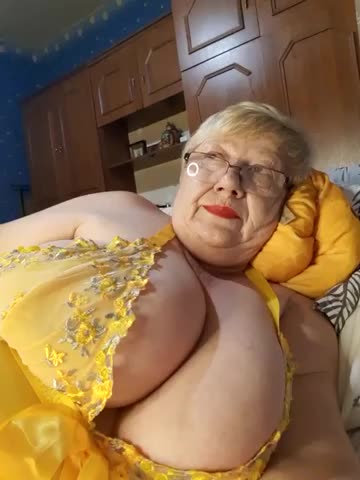 Lena_Gaby Adult Chat August 18, 2025