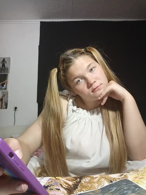 Kakdelaman Adult Chat August 18, 2025