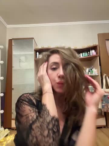 MarinaDiva11_74 Adult Chat August 18, 2025