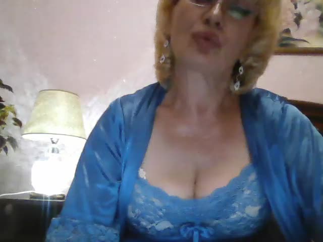 _mamasita_ Adult Chat August 18, 2025