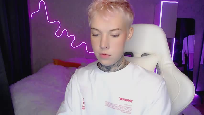 soulinacage Adult Chat August 18, 2025