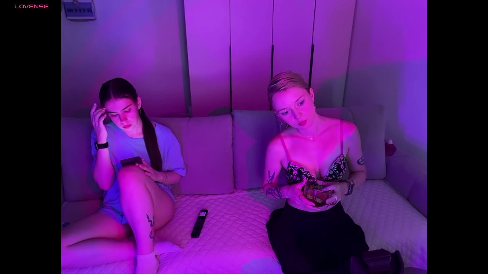 Maliinaa Adult Chat August 17, 2025