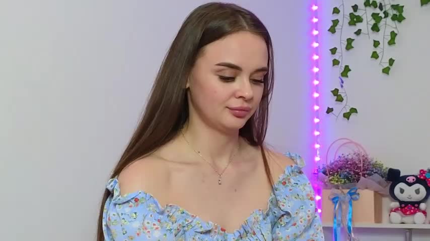 KristenSayles Adult Chat August 18, 2025