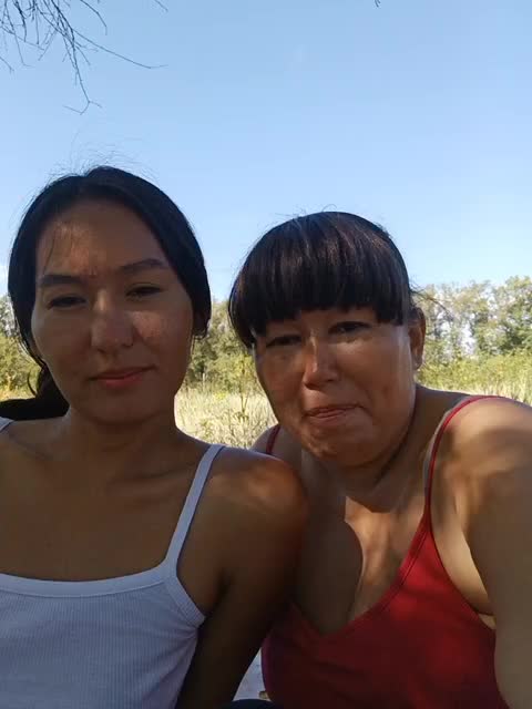 Luu-Lii77 Adult Chat August 18, 2025