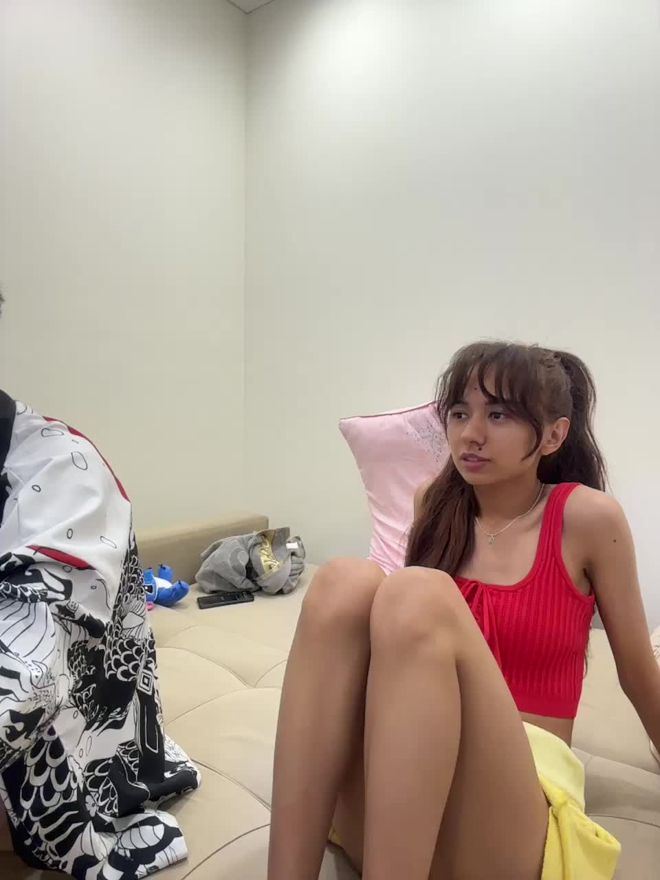 Para_tut Adult Chat August 18, 2025