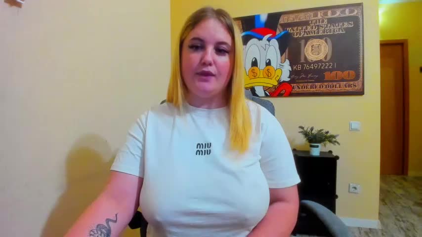 Doliss Adult Chat August 18, 2025