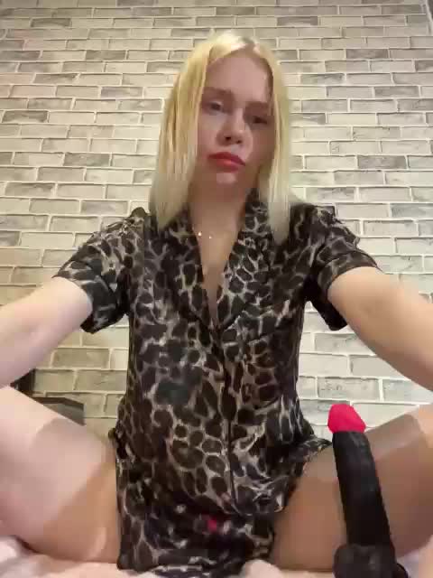 MirandaNow Adult Chat August 18, 2025