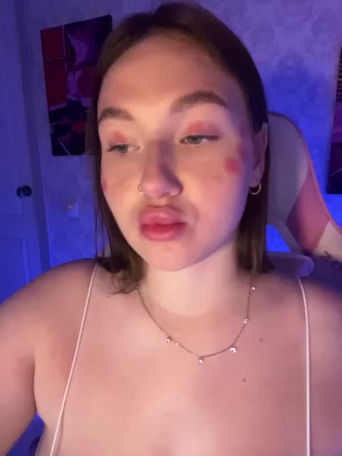 BoredGirl Adult Chat August 18, 2025