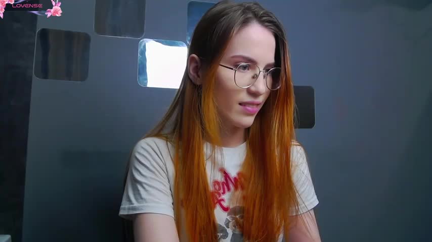 EmilyKents Adult Chat August 18, 2025