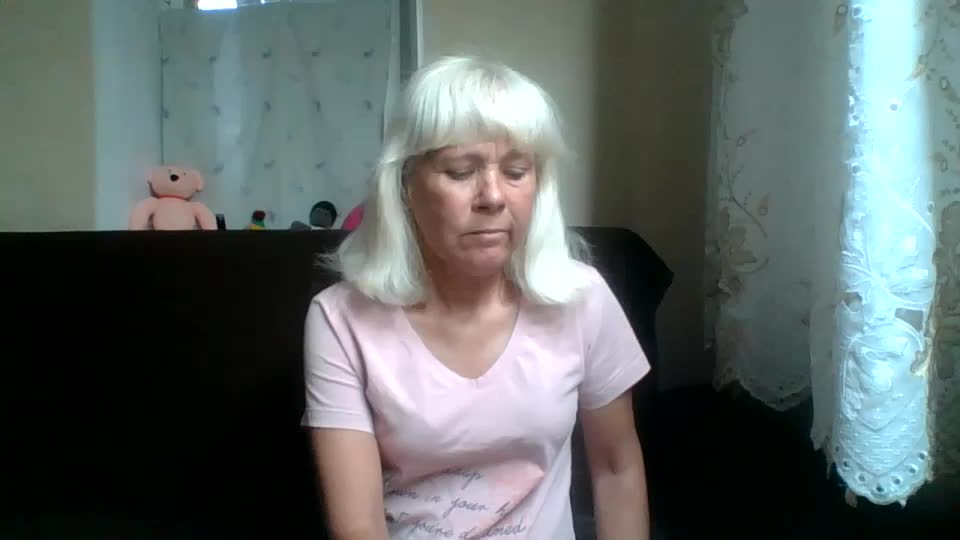 sakura_blonde Adult Chat August 18, 2025