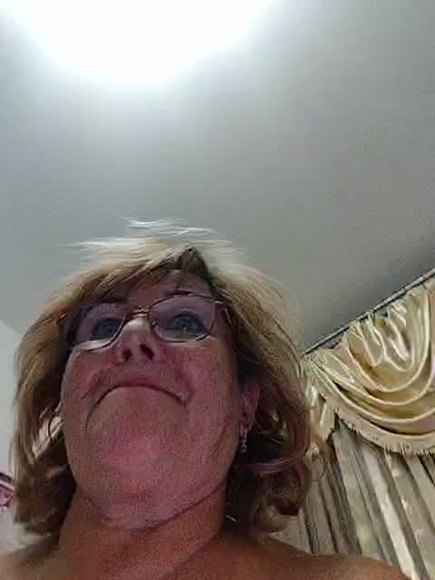 KarinkaSweet Adult Chat August 18, 2025