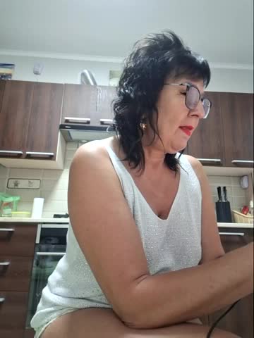 LaliaMia Adult Chat August 18, 2025