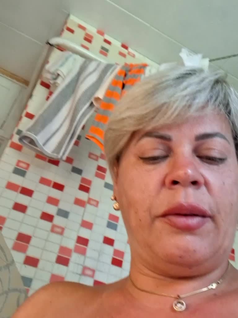 murr-kitty Adult Chat August 18, 2025