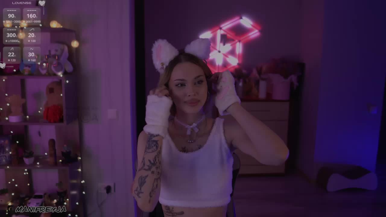 ManiFreyja Adult Chat August 18, 2025