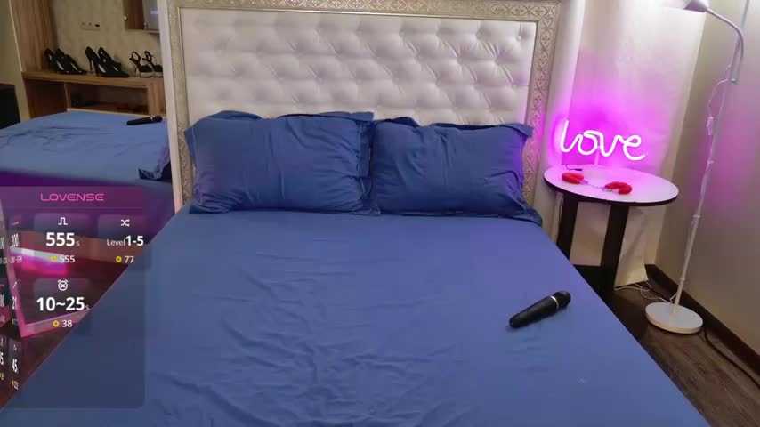 Alice_on_fire Adult Chat August 18, 2025