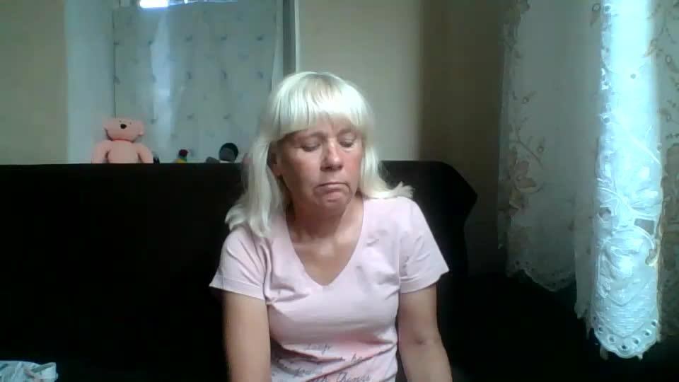 sakura_blonde Adult Chat August 18, 2025