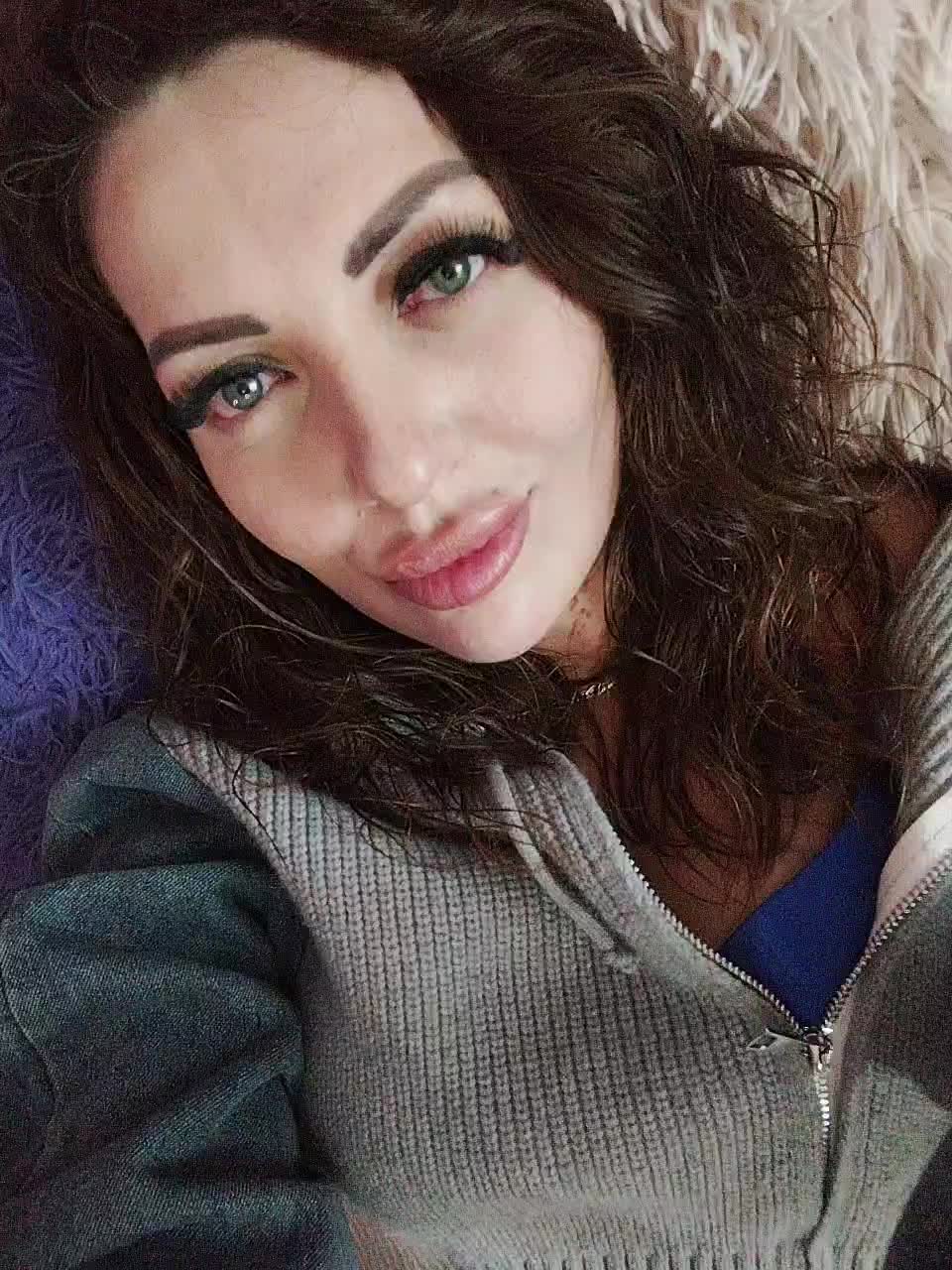 SexyKitty75-1 Adult Chat August 18, 2025